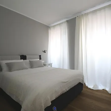 Grey House Dom wakacyjny Cernobbio